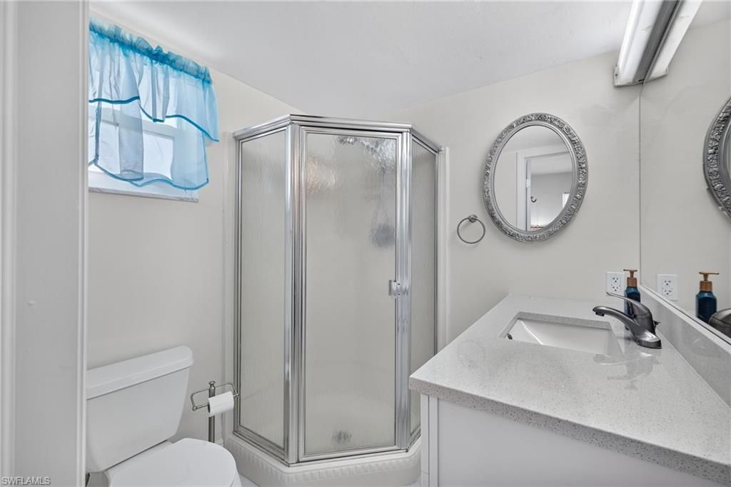5712 Bass Cir , Fort Myers, FL 33919 Photo
