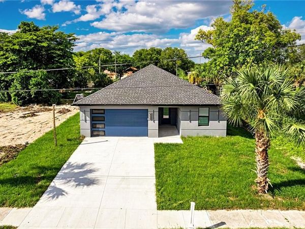 2983 Dunbar AVE , FORT MYERS, FL 33916
