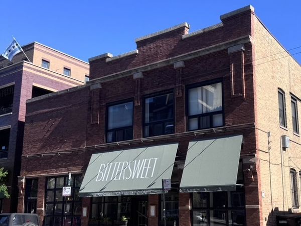 1114 W Belmont Avenue , Unit 2, Chicago, IL 60657