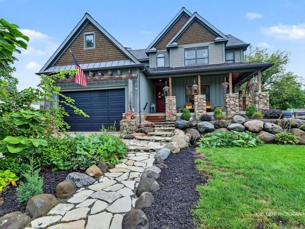 3508 Washington Street , McHenry, IL 60050