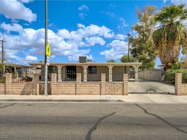 1716 Belmont Street , North Las Vegas, NV 89030