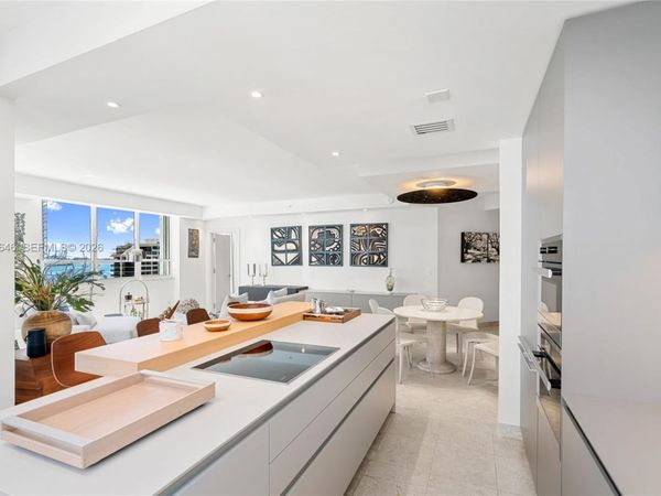 801 Brickell Key Blvd , Unit 1512, Miami, FL 33131