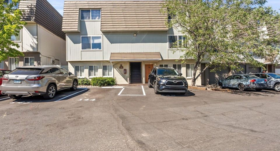 230 Bisset Court, Unit B, Reno, NV 89503 Photo