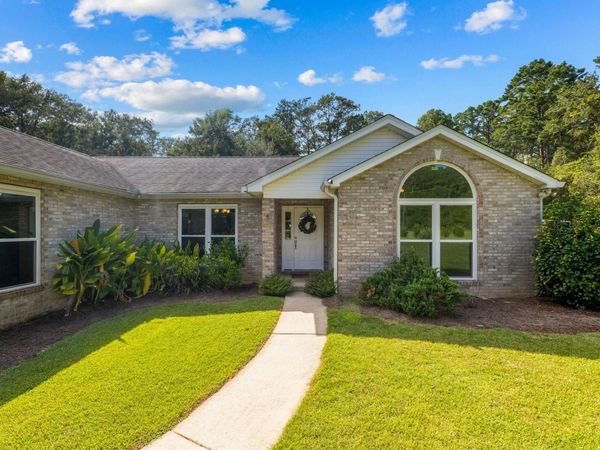 4204 Stoney Pointe Drive , Tallahassee, FL 32309