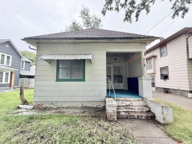 718 N Bellevue Avenue, Hastings, NE 68901