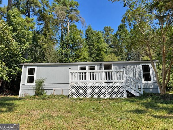 6204 River Run Circle, Gainesville, GA 30506
