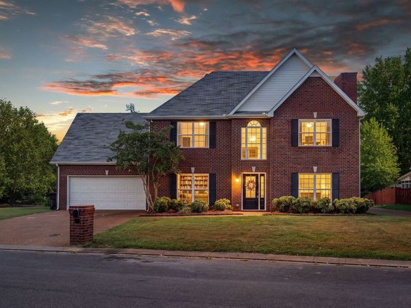 2422 Taylor Close, Murfreesboro, TN 37130