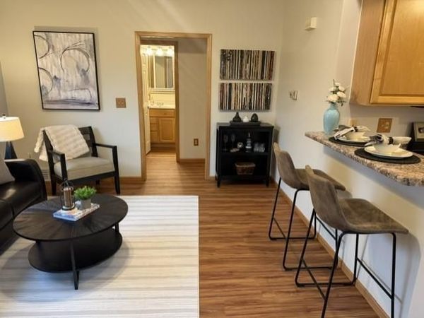 2814 Faulkner Drive, Chaska, MN 55318