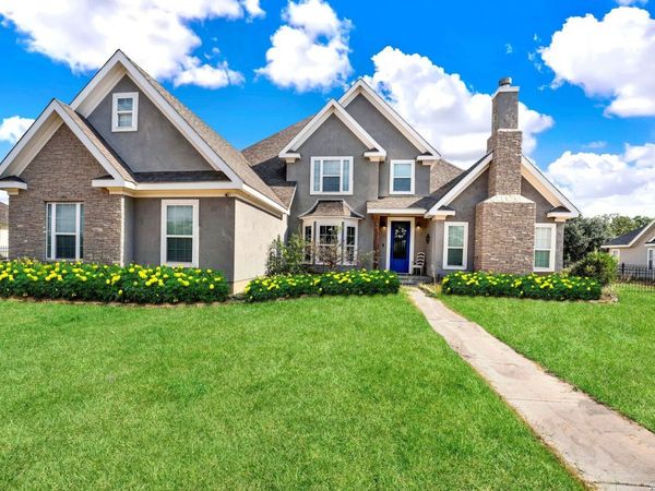 1191 County Road 4516, Castroville, TX 78009