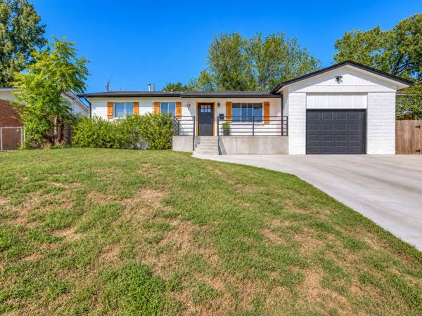 772 N Moccasin Place , Sapulpa, OK 74066