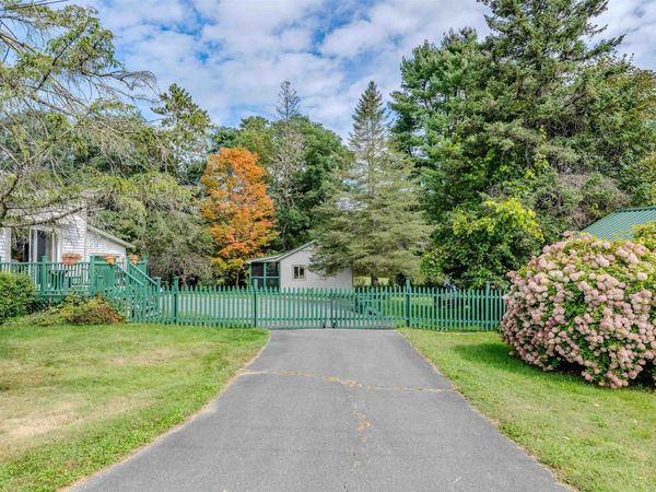 279 Plains Road, Monroe, NH 03771