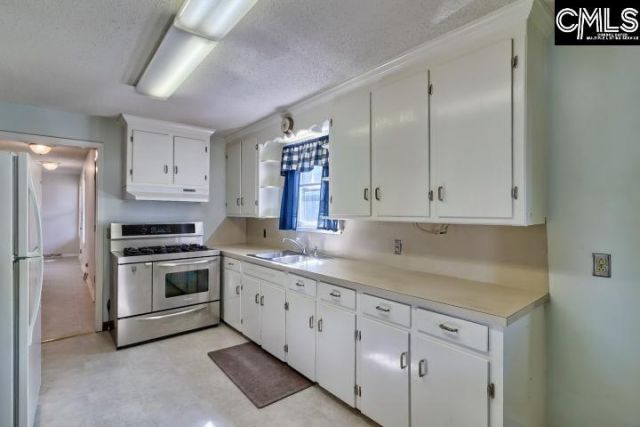 1810 Dupont Drive Photo 10
