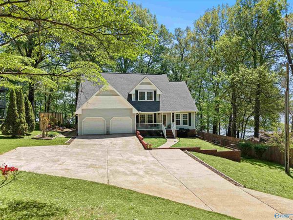 17515 Richter Road, Rogersville, AL 35652
