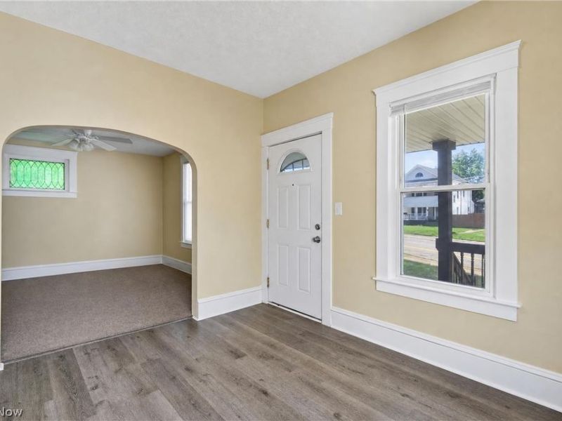 3413 Fulton Road, Cleveland, OH 44109 Photo 7