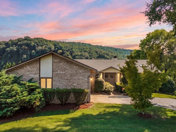109 Lakeview Place, Clinton, TN 37716
