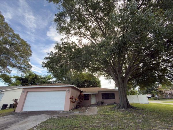 11001 LONGHILL DRIVE N, PINELLAS PARK, FL 33782