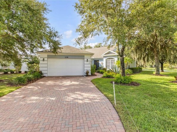 128 BAUER CIRCLE , DAYTONA BEACH, FL 32124