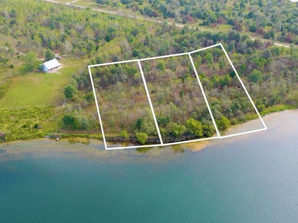 350 E N County RD, Sullivan, IN 47882