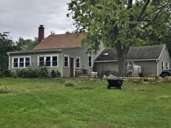 12096 Saunders Road, PECATONICA, IL 61063