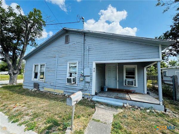 419 Braden Street , Seguin, TX 78155