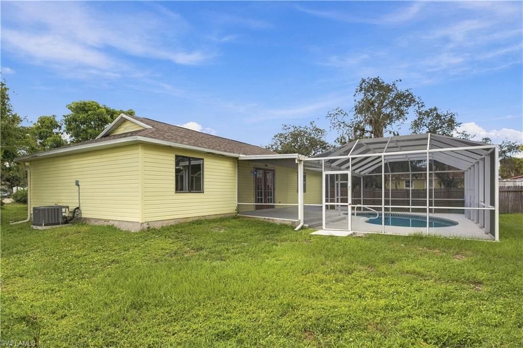 10861 St John Ct, Bonita Springs, FL 34135 Photo