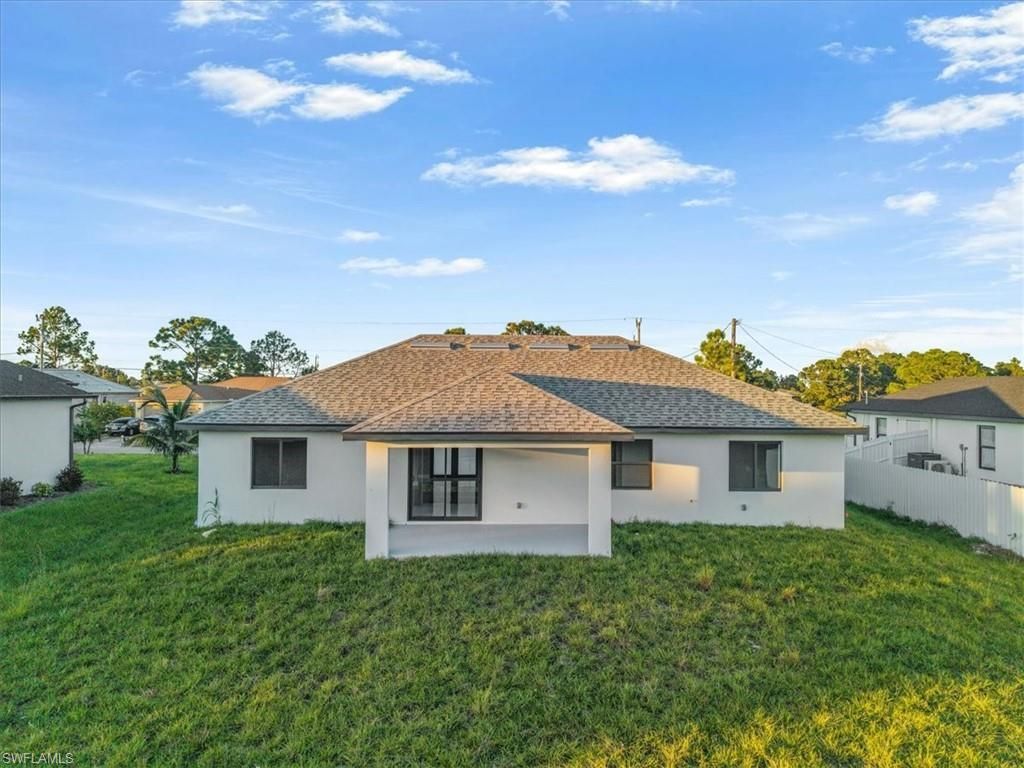 386 Pauline Ave, Lehigh Acres, FL 33974 Photo