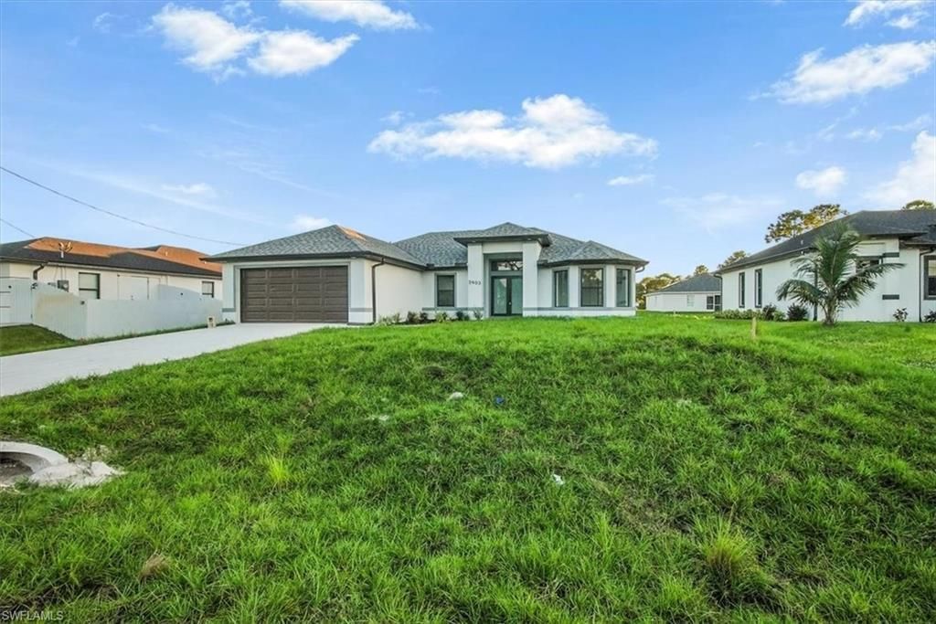 386 Pauline Ave, Lehigh Acres, FL 33974 Photo