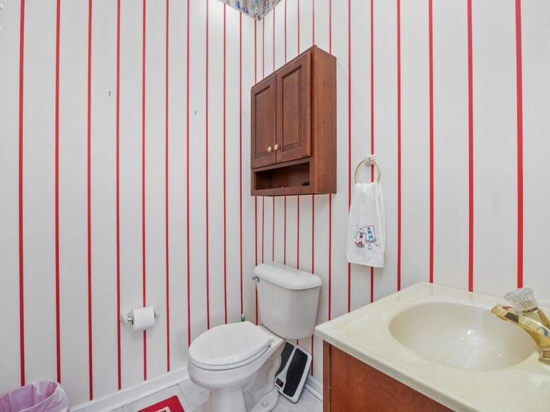 1556 NW Catawba Road, Unit F, Port Clinton, OH 43452 Photo 21