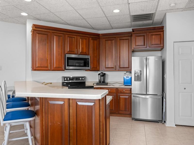 1556 NW Catawba Road, Unit F, Port Clinton, OH 43452 Photo 9