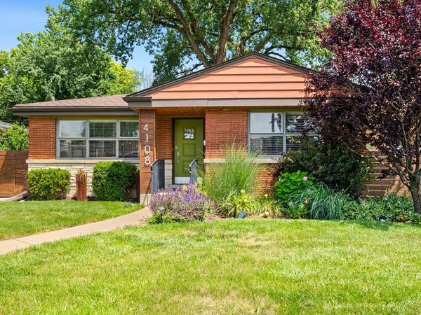 4108 Main Street , Skokie, IL 60076