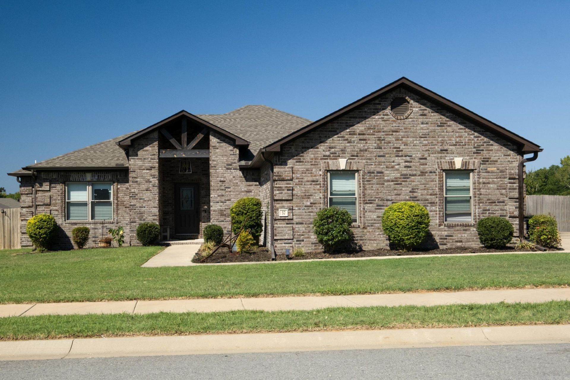 37 Aberdeen Dr Cabot, AR 72023