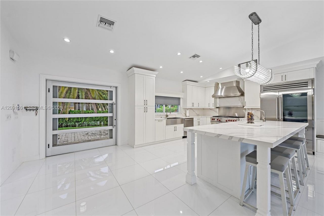 11360 W Teach Rd , Palm Beach Gardens, FL 33410 Photo