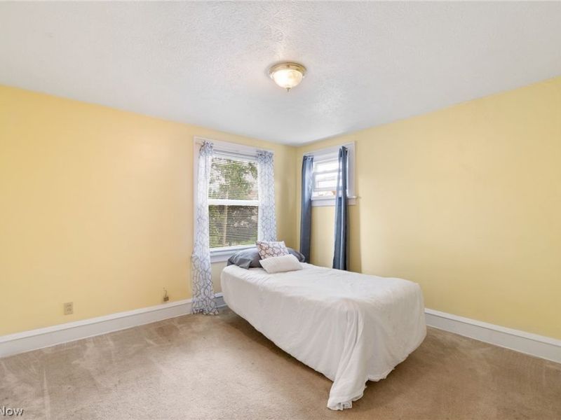 300 E 216th Street, Euclid, OH 44123 Photo 19