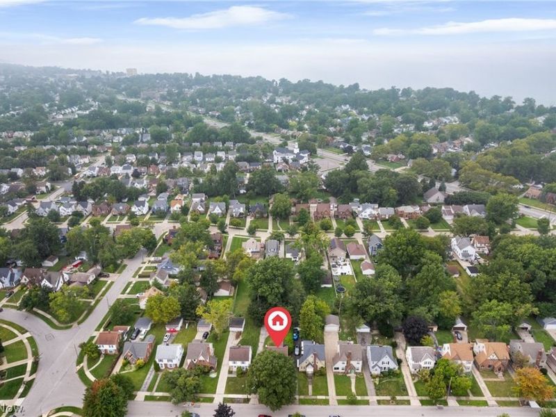 300 E 216th Street, Euclid, OH 44123 Photo 2