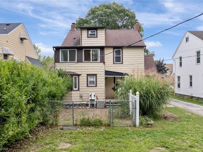 300 E 216th Street, Euclid, OH 44123 Photo 32
