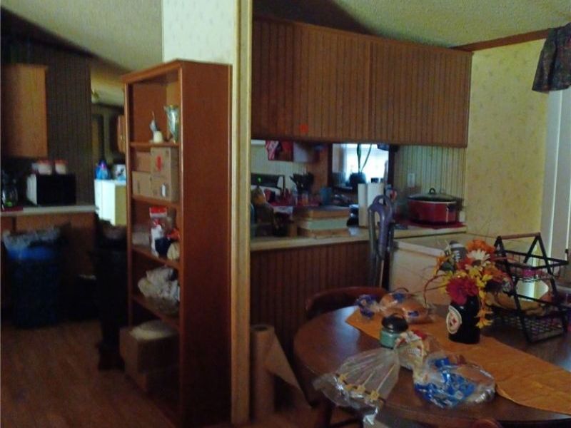 16194 Dormont Road, East Liverpool, OH 43920 Photo 6