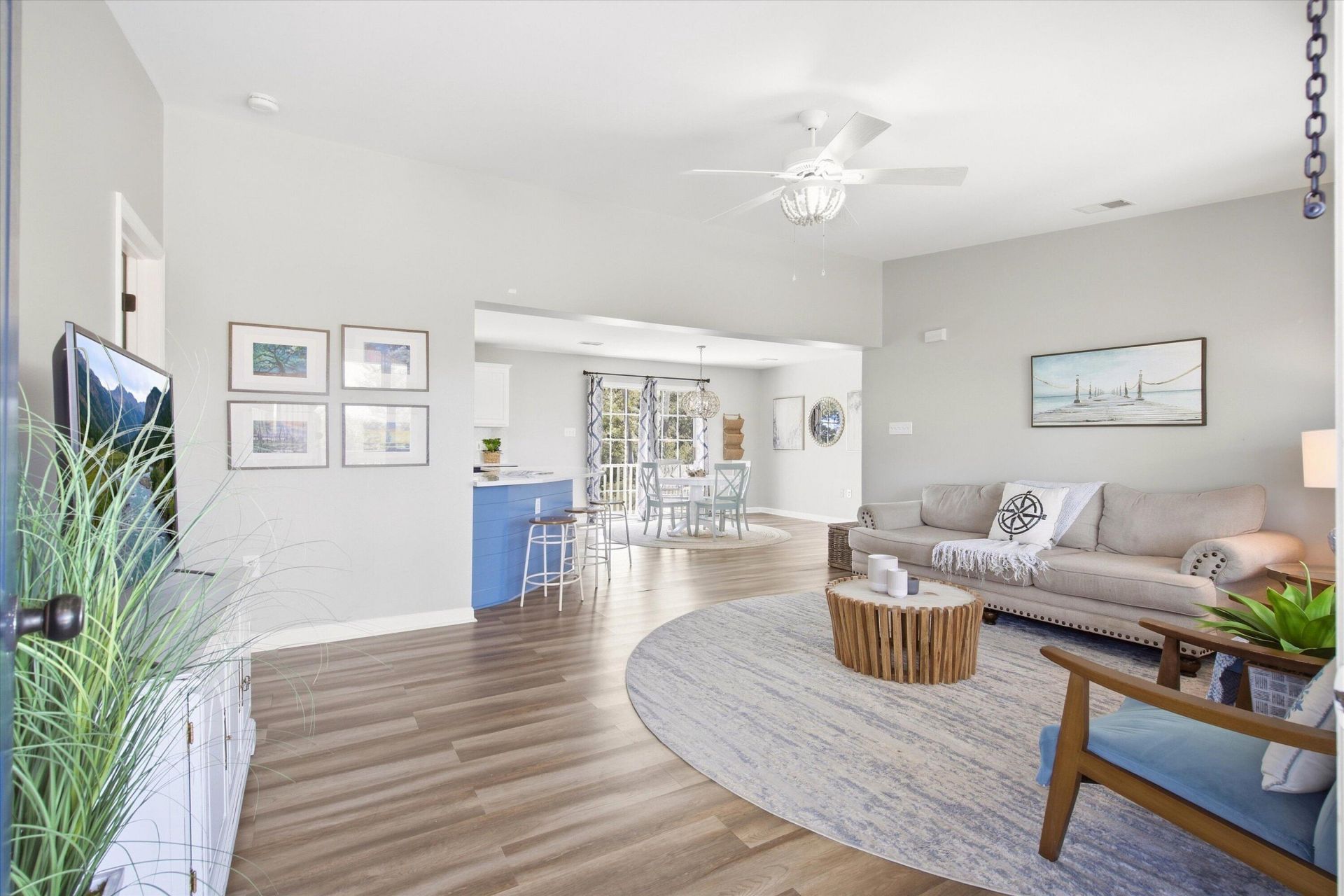 3810 Marshfield Road Photo 9