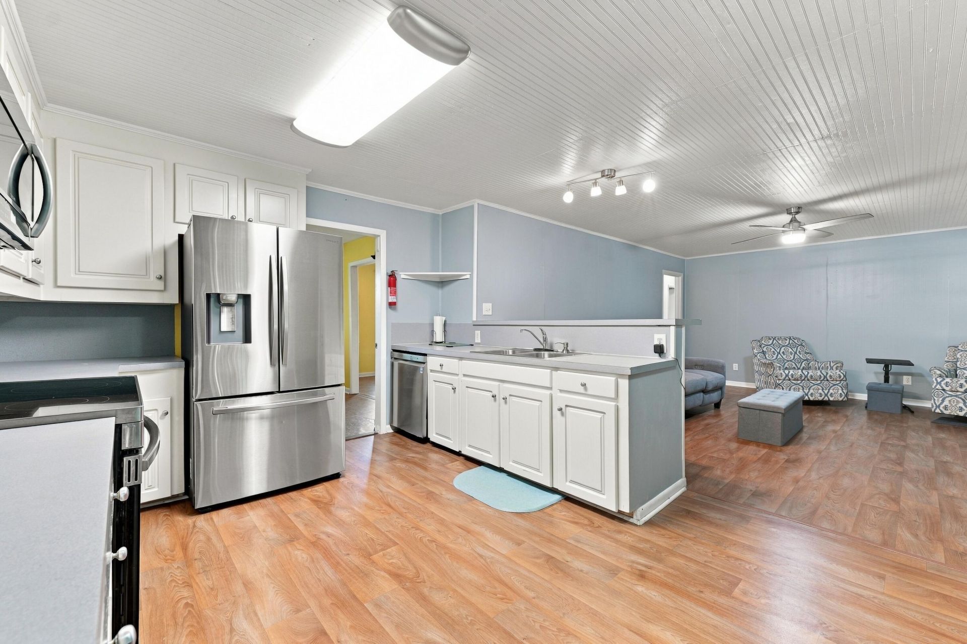 1922 S Live Oak Drive Photo 13