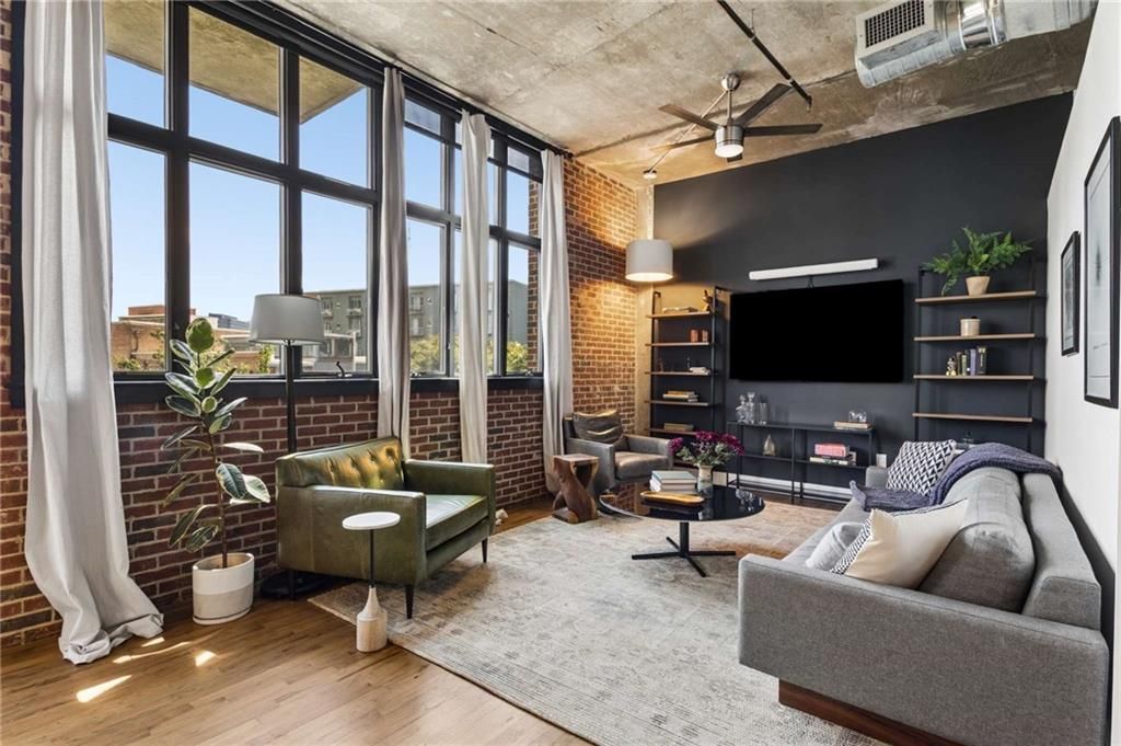 640 Glen Iris Drive Ne, Unit 302, Atlanta, GA 30308 Main Photo