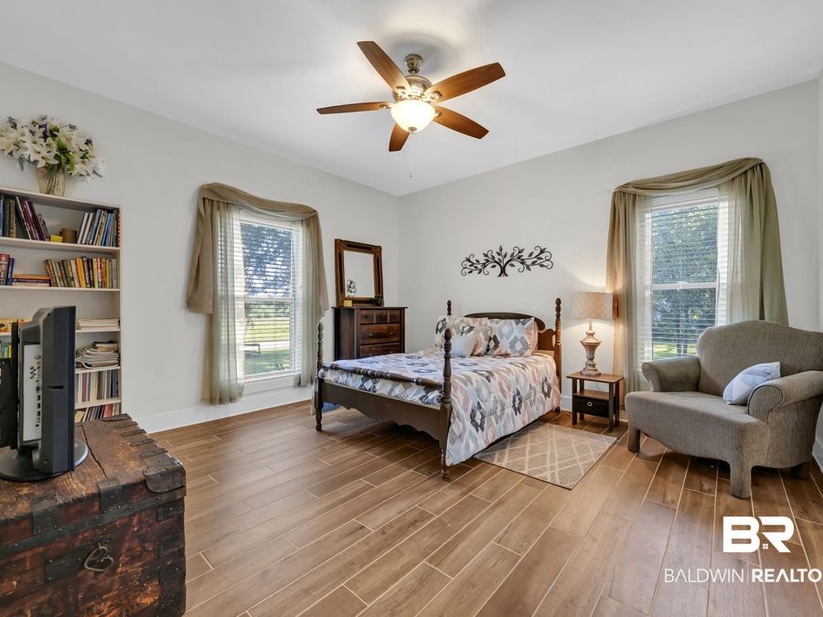 Property Image 35
