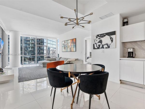851 NE 1st Ave , Unit 1712, Miami, FL 33132
