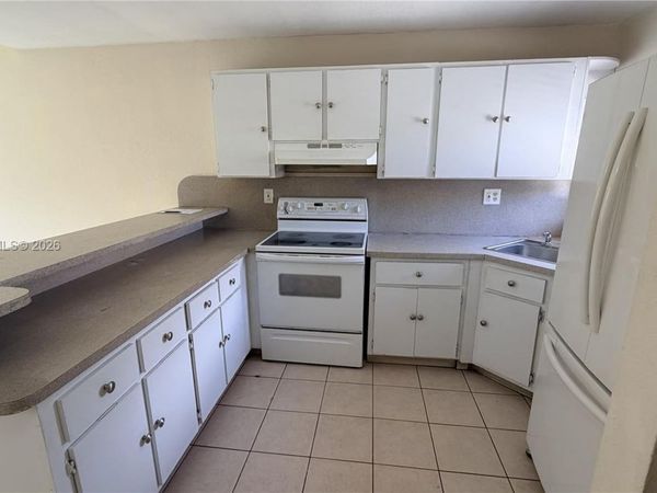 5712 W 25th Ct , Unit 5712, Hialeah, FL 33016