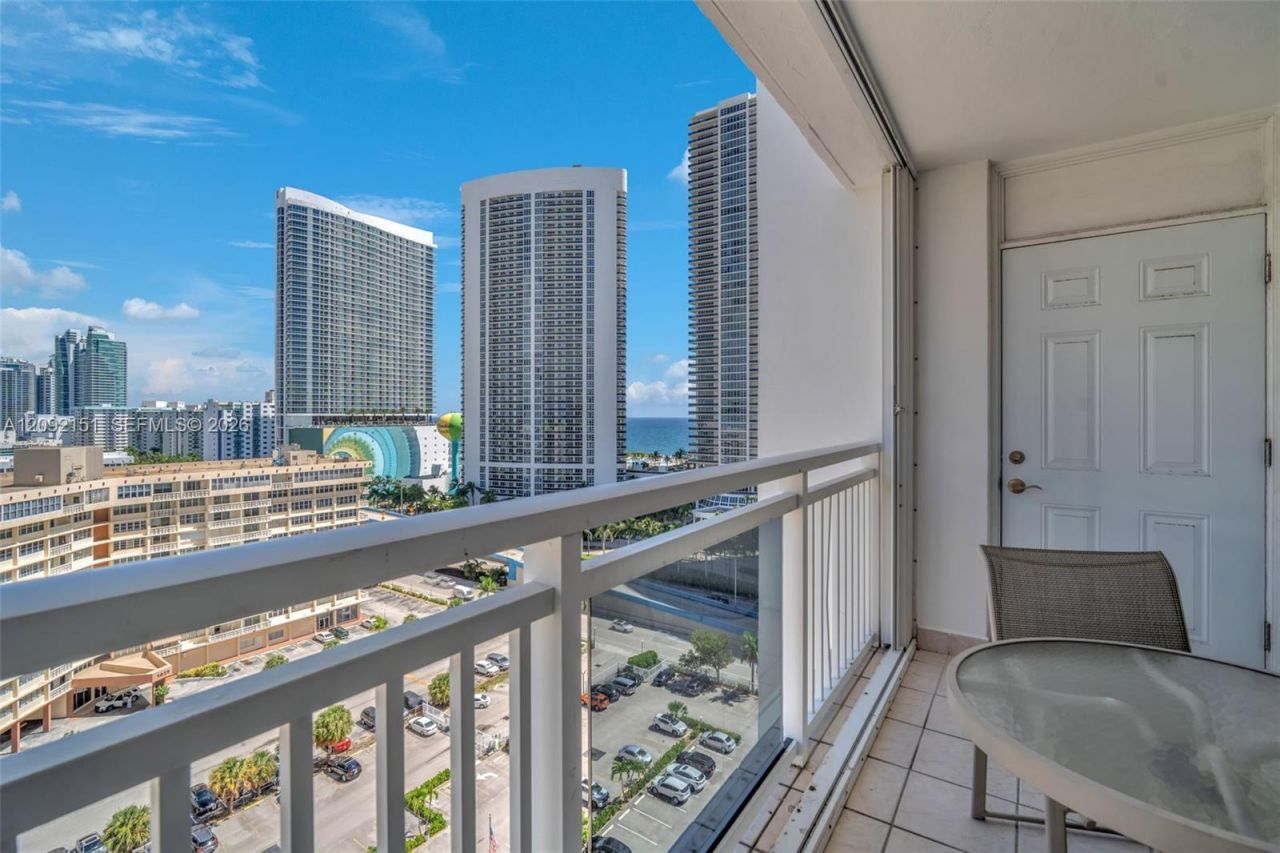 1849 S Ocean Dr , Unit PH3, Hallandale Beach, FL 33009 Photo