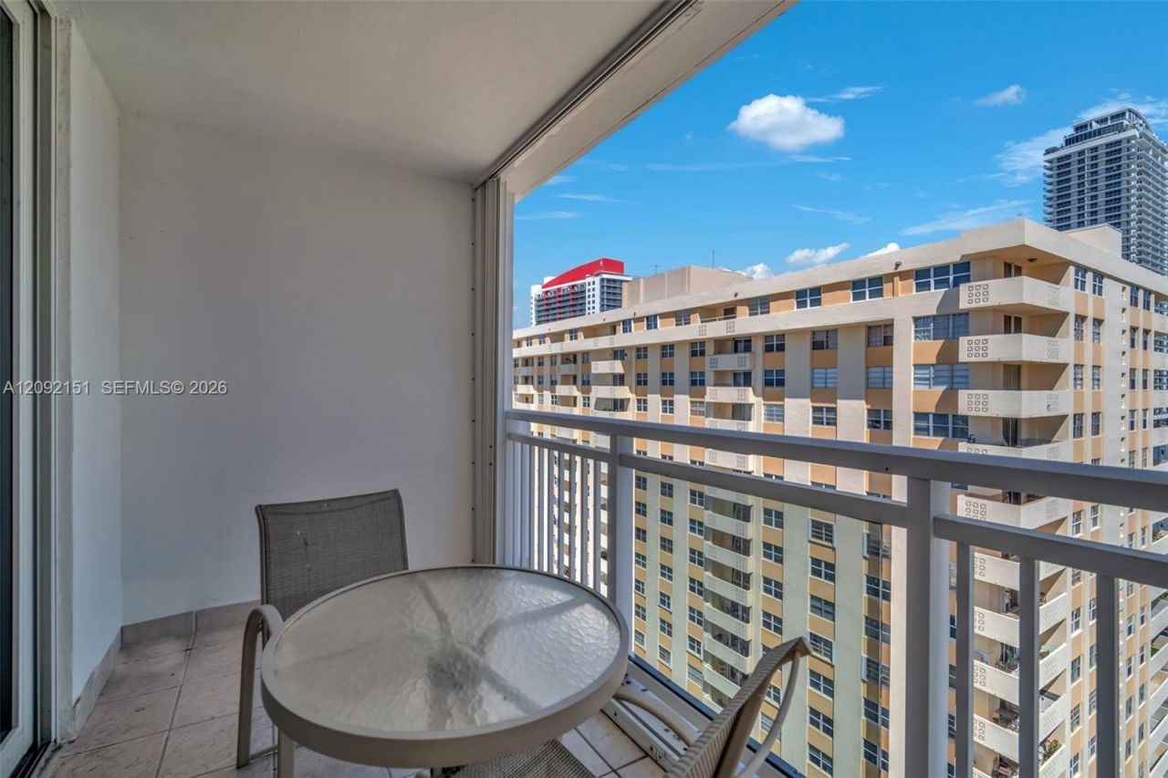 1849 S Ocean Dr , Unit PH3, Hallandale Beach, FL 33009 Photo