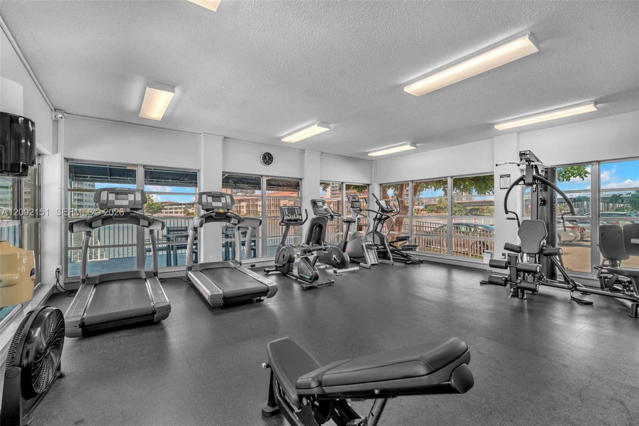 1849 S Ocean Dr , Unit PH3, Hallandale Beach, FL 33009 Photo