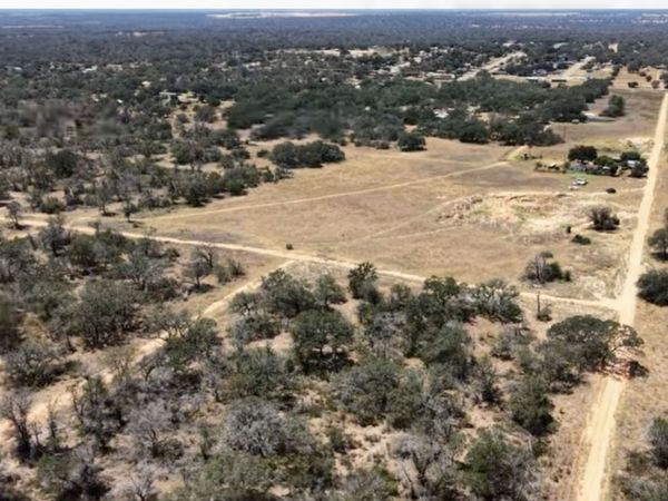 10382 W Fm 476, Poteet, TX 78065