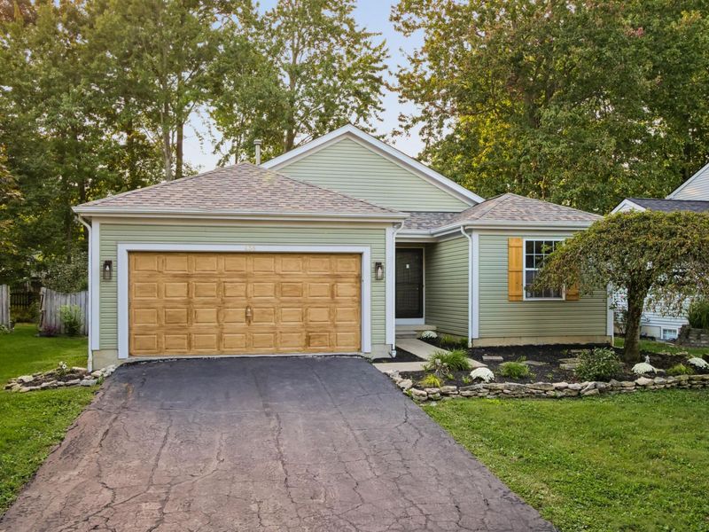 438 Bent Tree Drive, Marysville, OH 43040 Photo 3