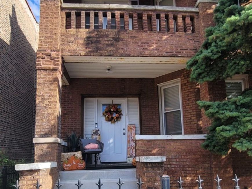 Main Photo