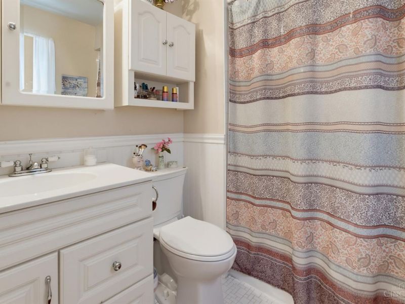7445 Jean Drive, West Chester, OH 45069 Photo 11