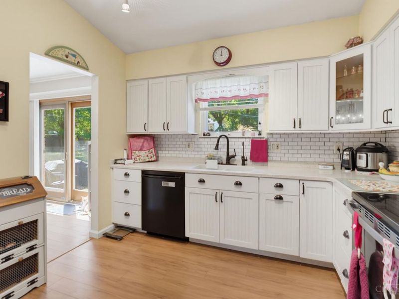 7445 Jean Drive, West Chester, OH 45069 Photo 4